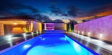 Venkovní finský saunový domek 