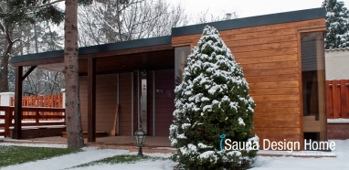Venkovní kombinovaná sauna s  přístřeškem
