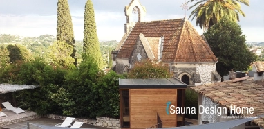 Moderní sauna domek v středomořském prostředí
